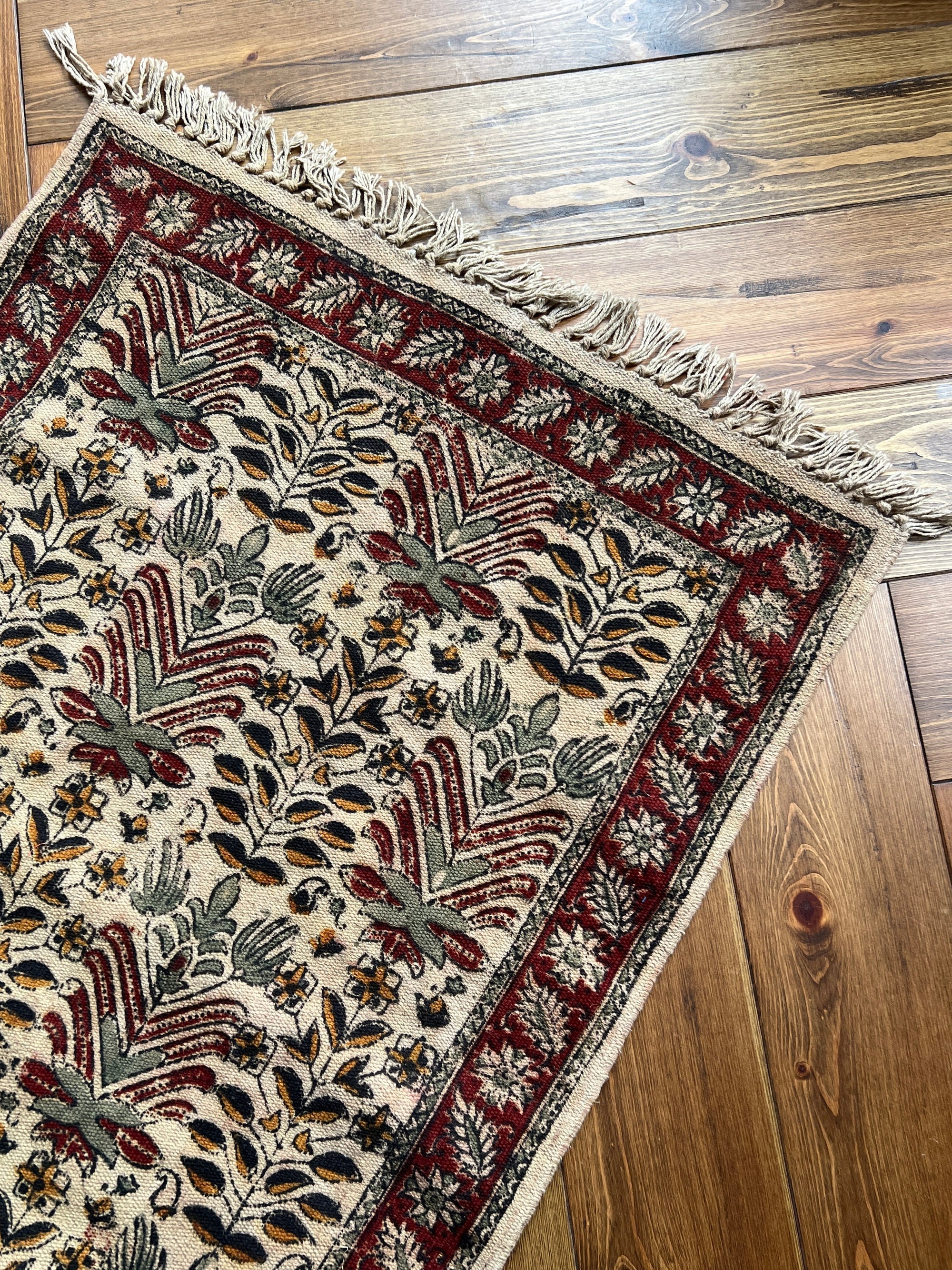 Apurva Rug | 3’ x 5’