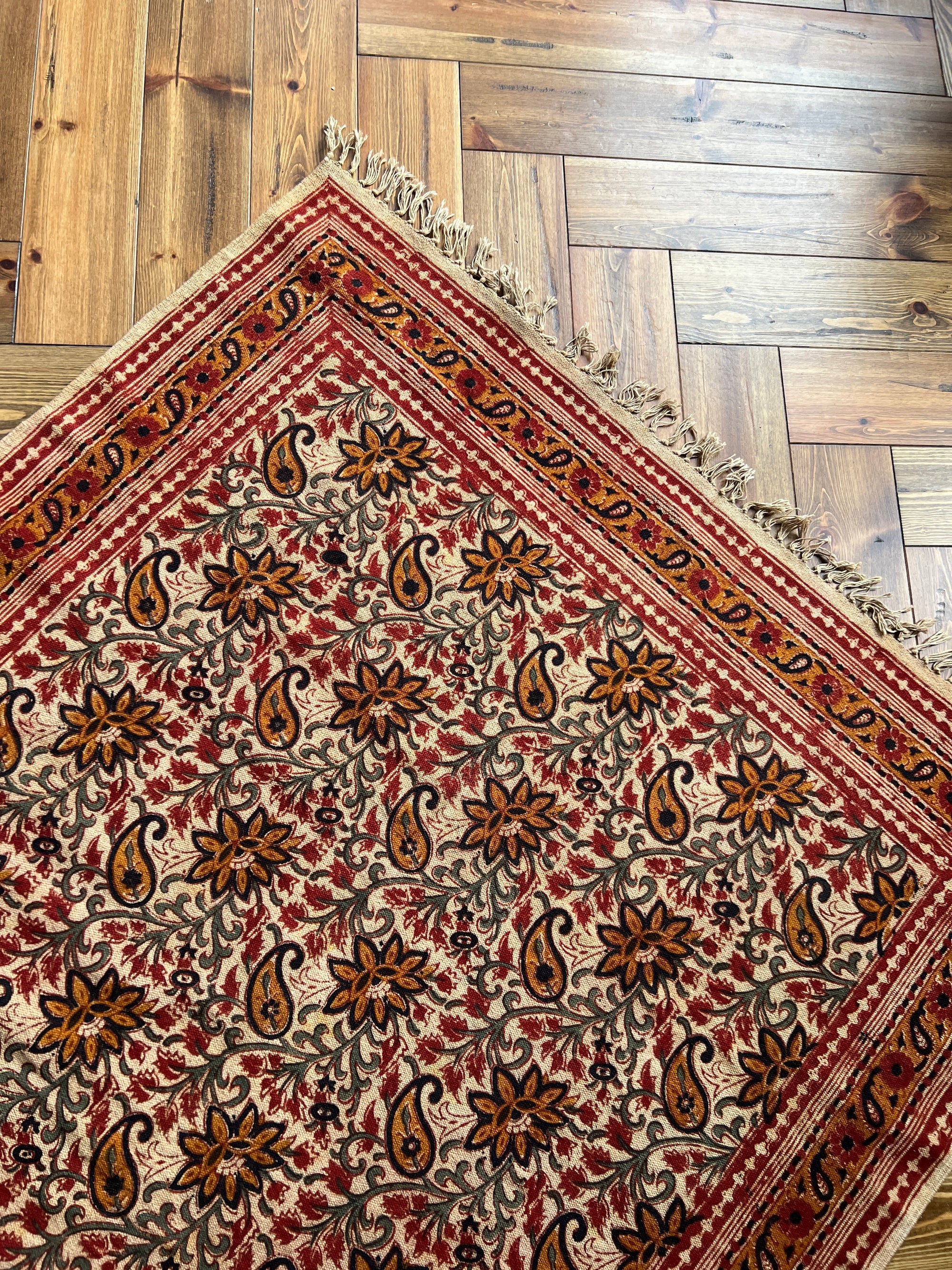 Nila Rug | 4’ x 6’