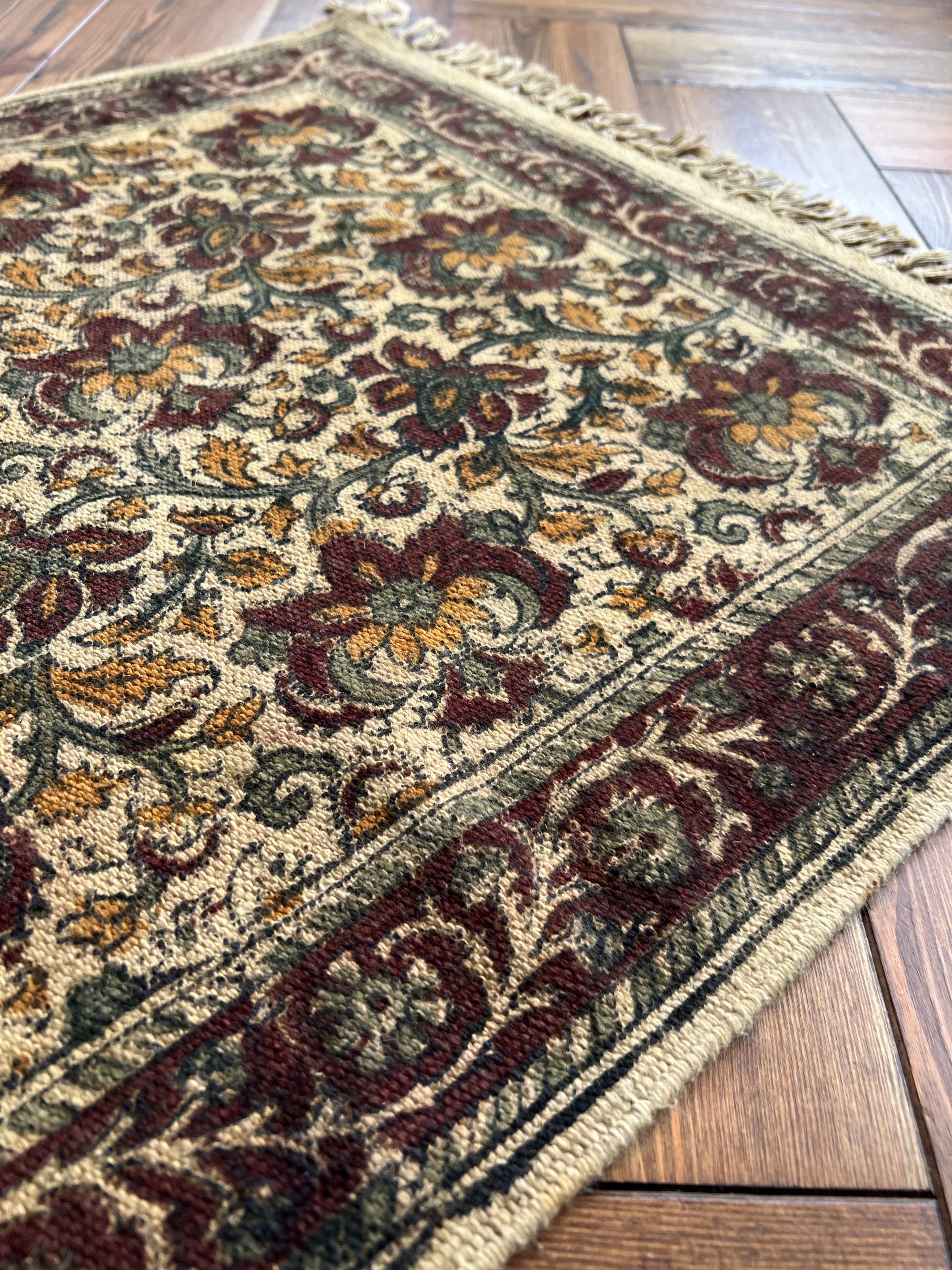 Sana Rug | 2’ x 4’